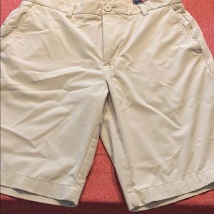 Men’s Vineyard Vines Golf Shorts